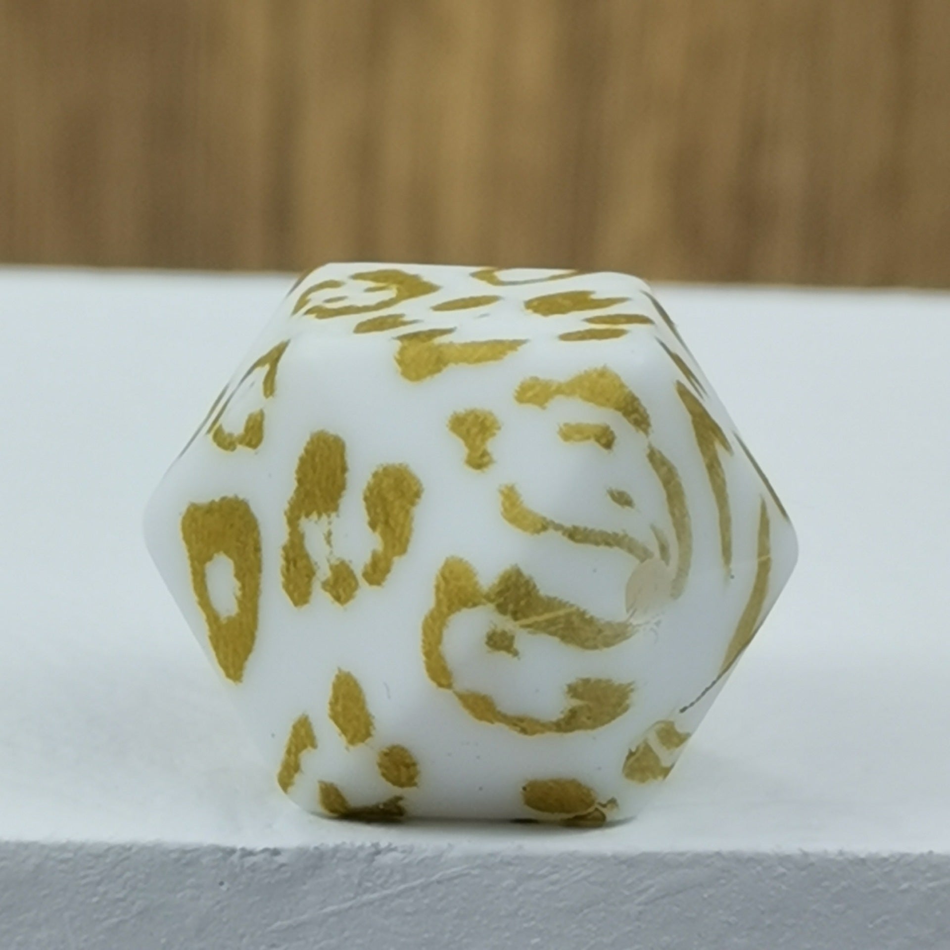 Venta al por mayor 100PCS Cuentas de silicona con estampado de leopardo 14/17MM